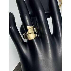 Uno de 50 THE ONE Golden Ring Size 7 New With Tag